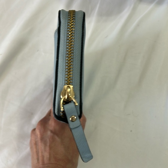 Kate Spade Blue and Gold Wallet - Picture 4 of 8